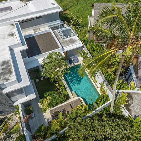 Villa Arunika - Stylish Tropical 2Br Villa Close To Nyanyi Beach! Selemadeg Extérieur photo