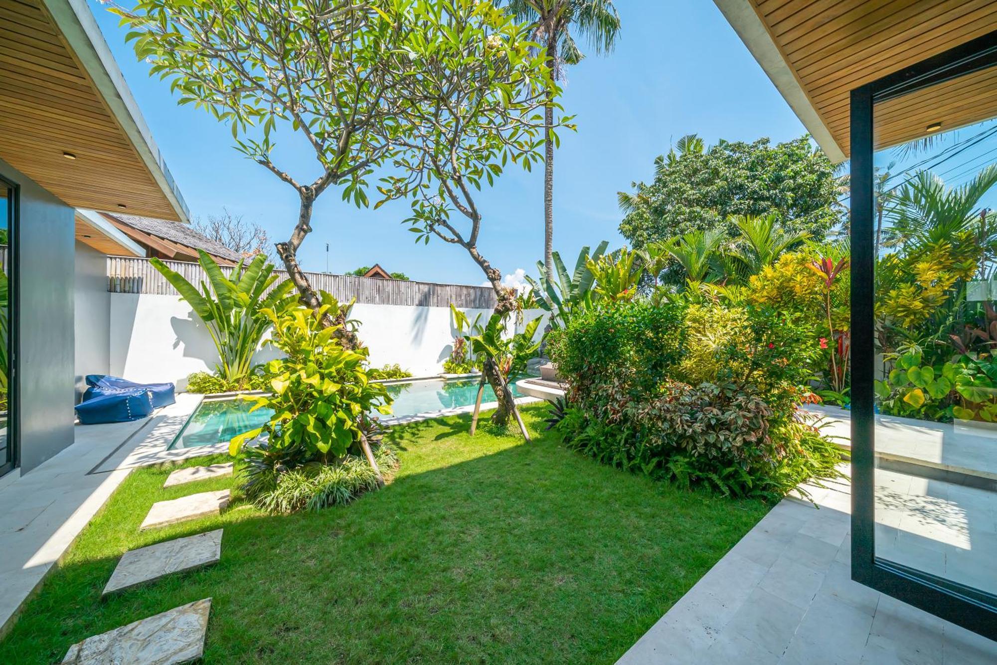 Villa Arunika - Stylish Tropical 2Br Villa Close To Nyanyi Beach! Selemadeg Extérieur photo