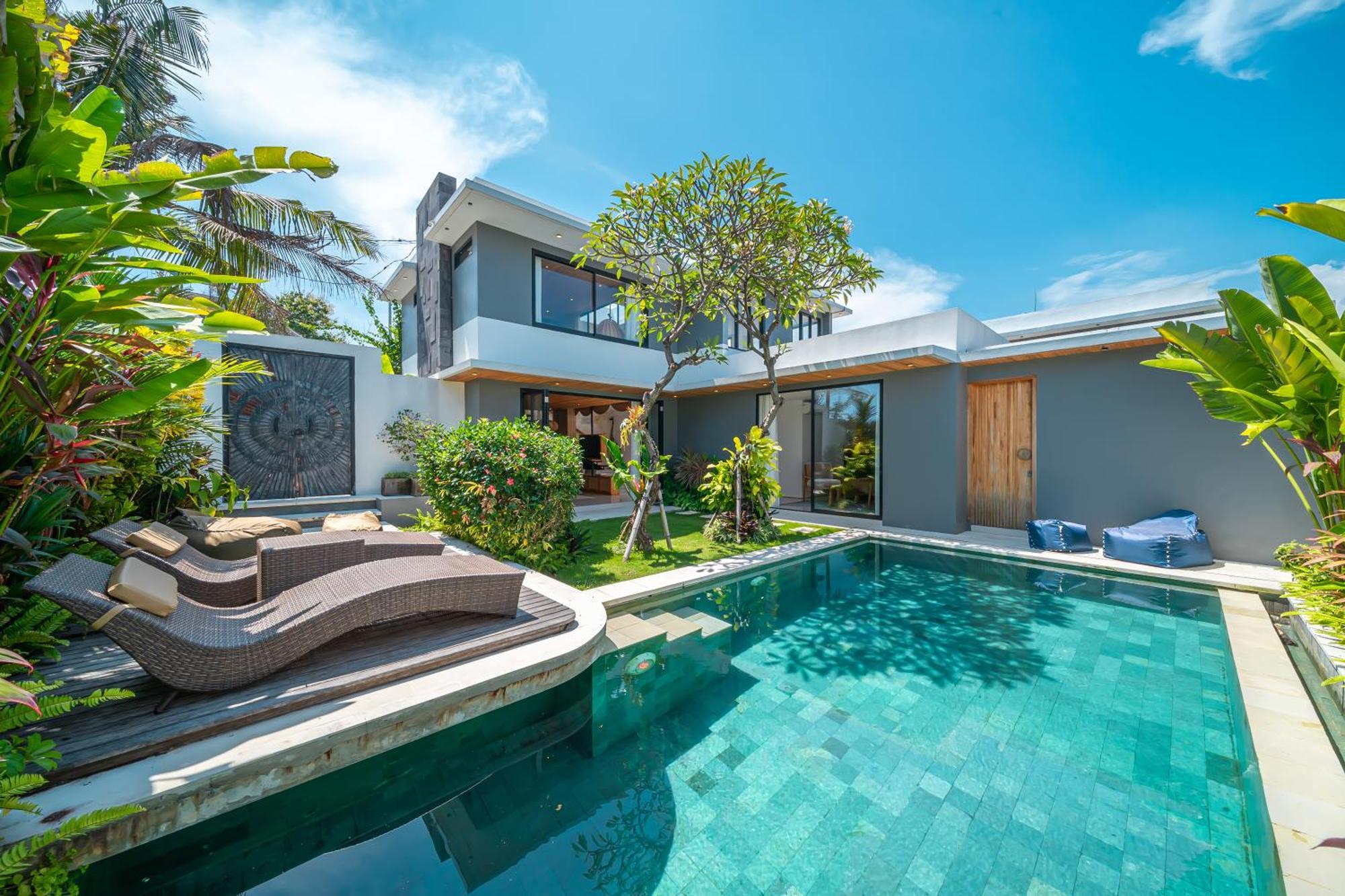 Villa Arunika - Stylish Tropical 2Br Villa Close To Nyanyi Beach! Selemadeg Extérieur photo
