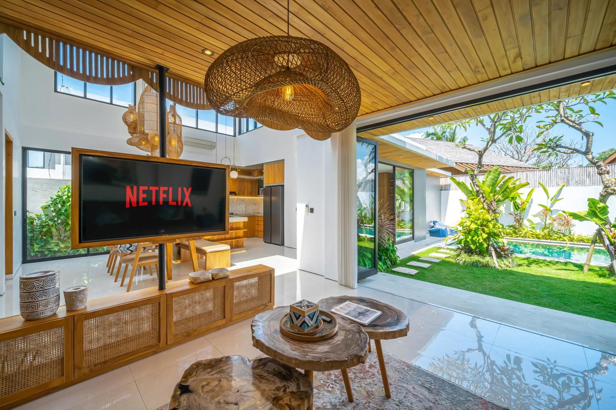Villa Arunika - Stylish Tropical 2Br Villa Close To Nyanyi Beach! Selemadeg Extérieur photo