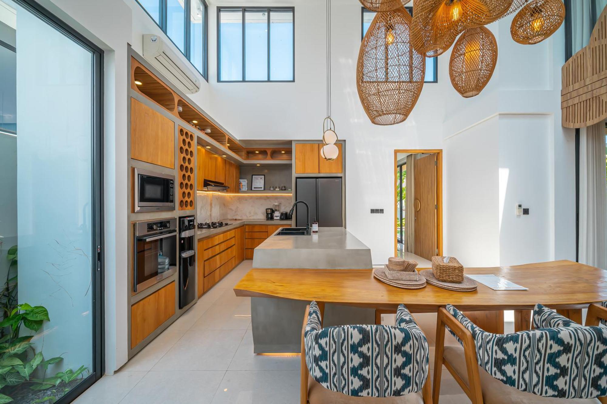 Villa Arunika - Stylish Tropical 2Br Villa Close To Nyanyi Beach! Selemadeg Extérieur photo