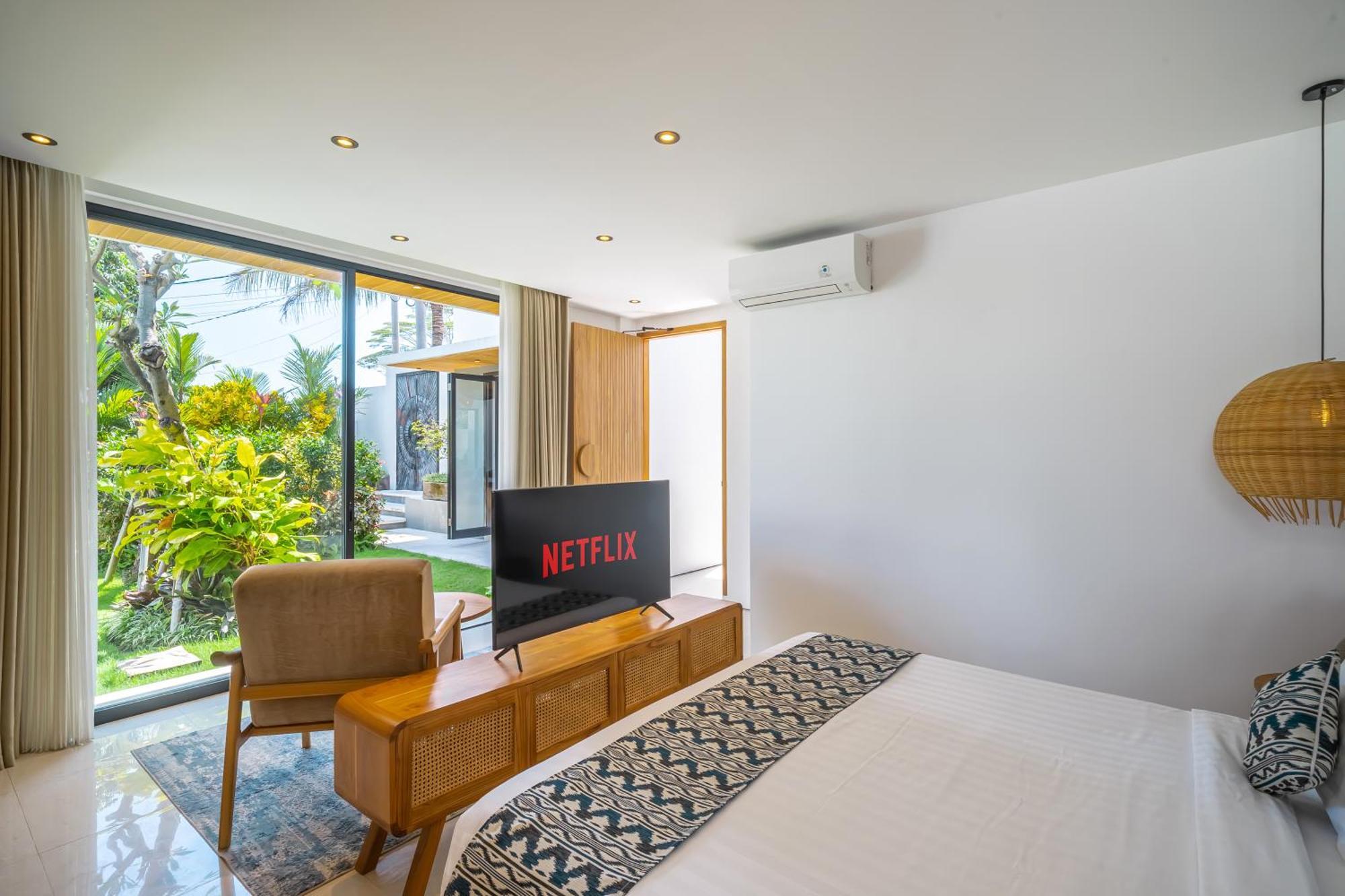 Villa Arunika - Stylish Tropical 2Br Villa Close To Nyanyi Beach! Selemadeg Extérieur photo