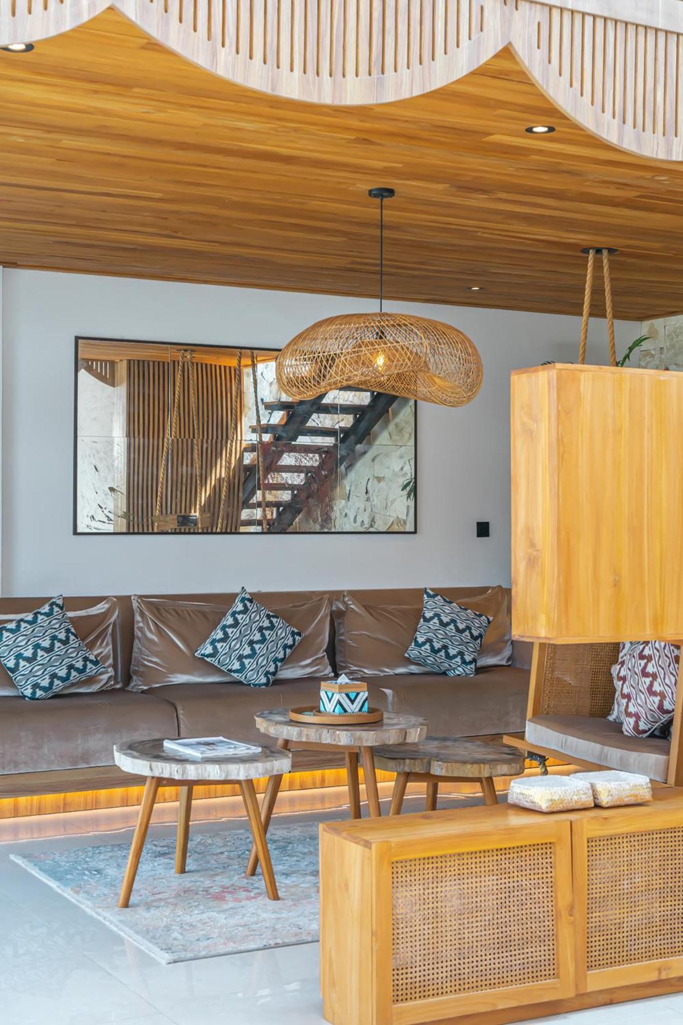 Villa Arunika - Stylish Tropical 2Br Villa Close To Nyanyi Beach! Selemadeg Extérieur photo